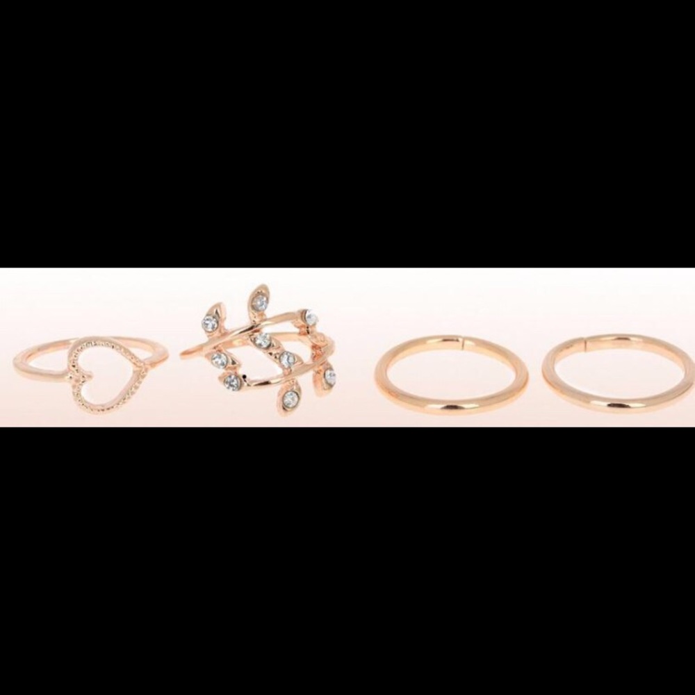 🎉HP 5/13!🎉CLEARANCE!! Midi Rings 💕Heart Knuckle - Picture 3 of 6